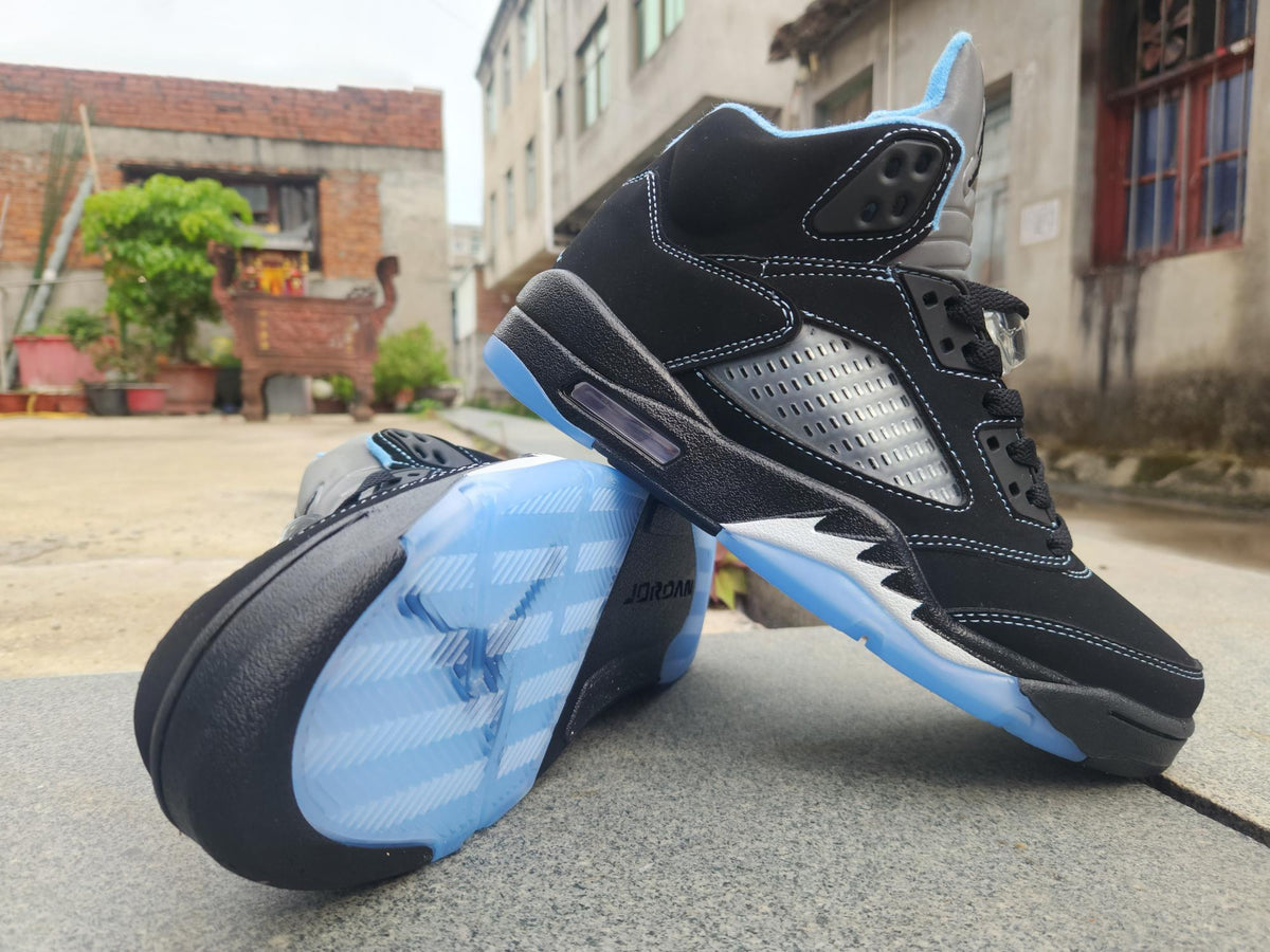 Air Jordan 5 Black & University Blue Sneakers