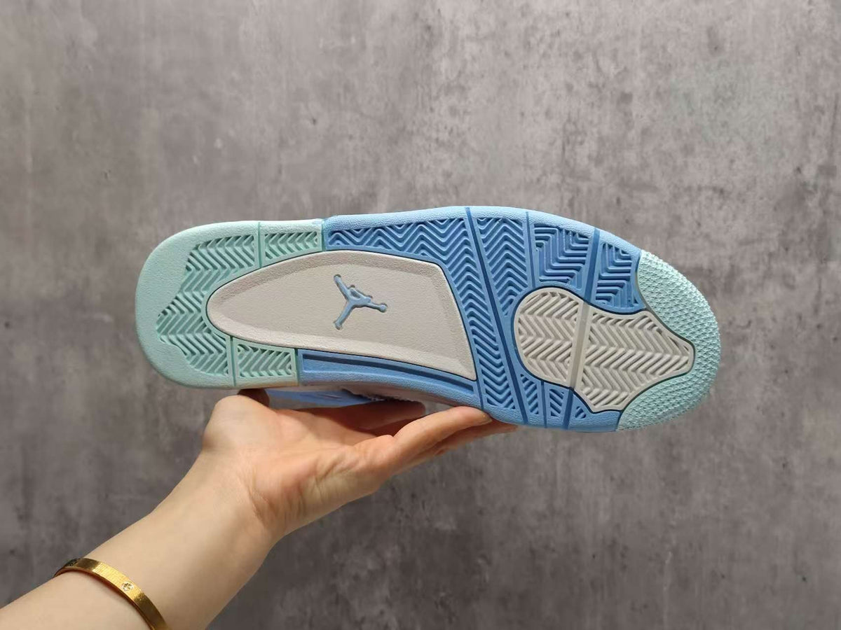 Air Jordan 4 Retro 'Forget Me Not'