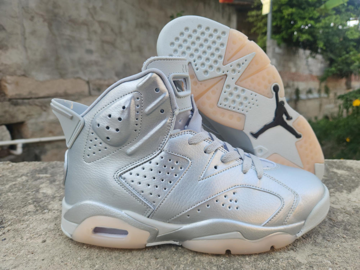 Air Jordan 6 Metallic Silver