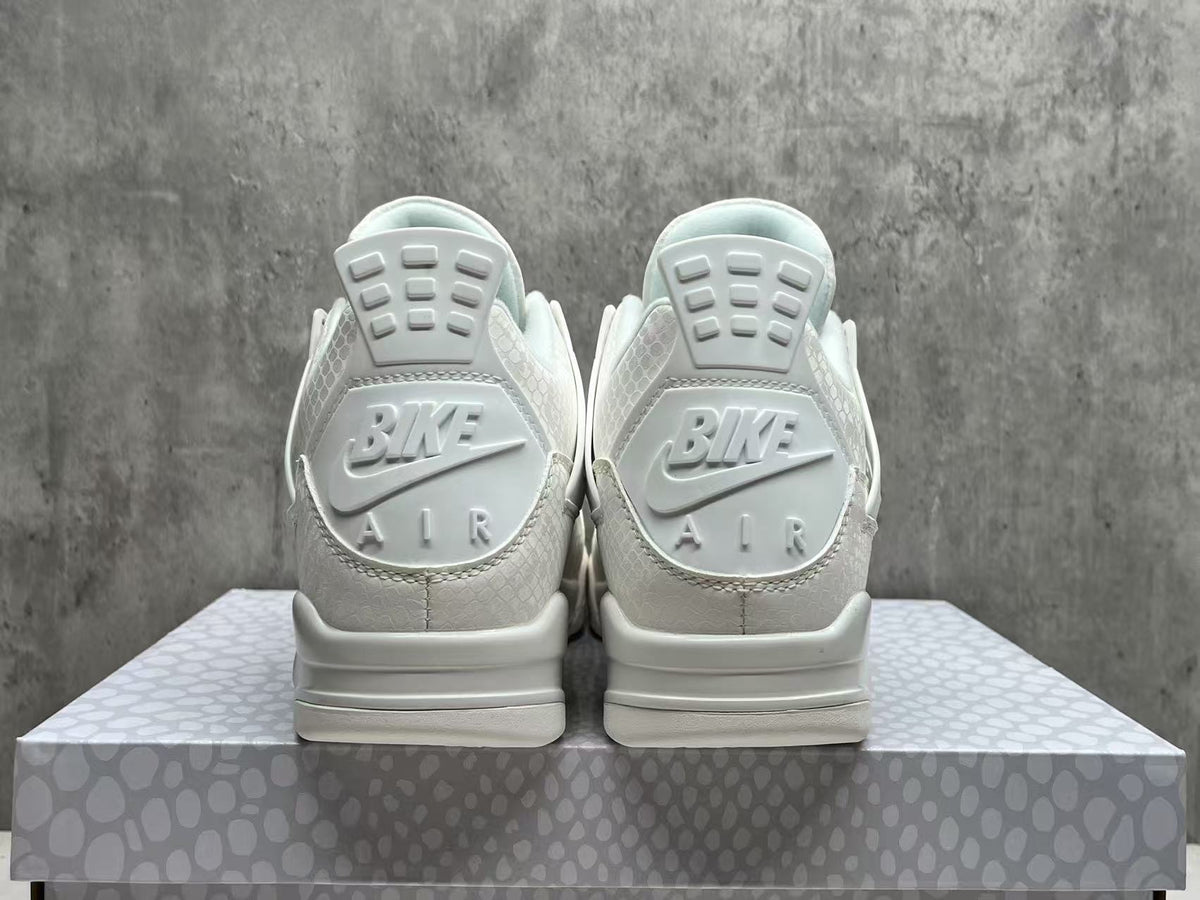 Air Jordan 4 Retro 'White Mamba' All White