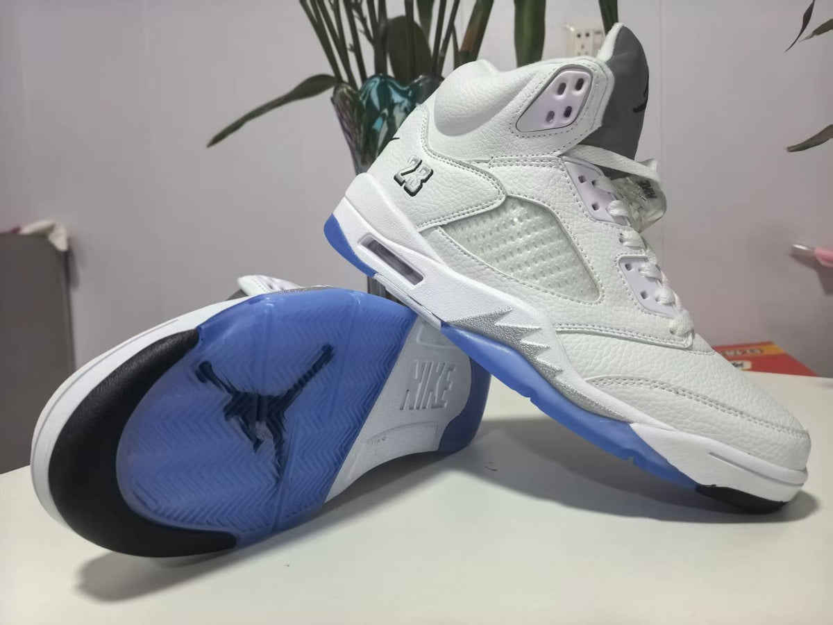 Air Jordan 5 Retro White / Metallic Silver