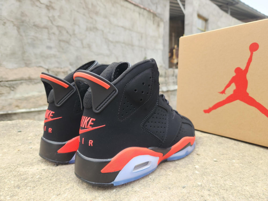 Air Jordan 6 Black / Red