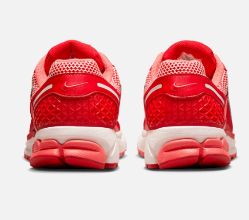 Nike Zoom Vomero 5 Premium University Red Sneakers
