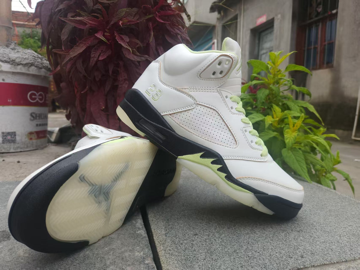 Air Jordan 5 Retro Pale Green / White / Black