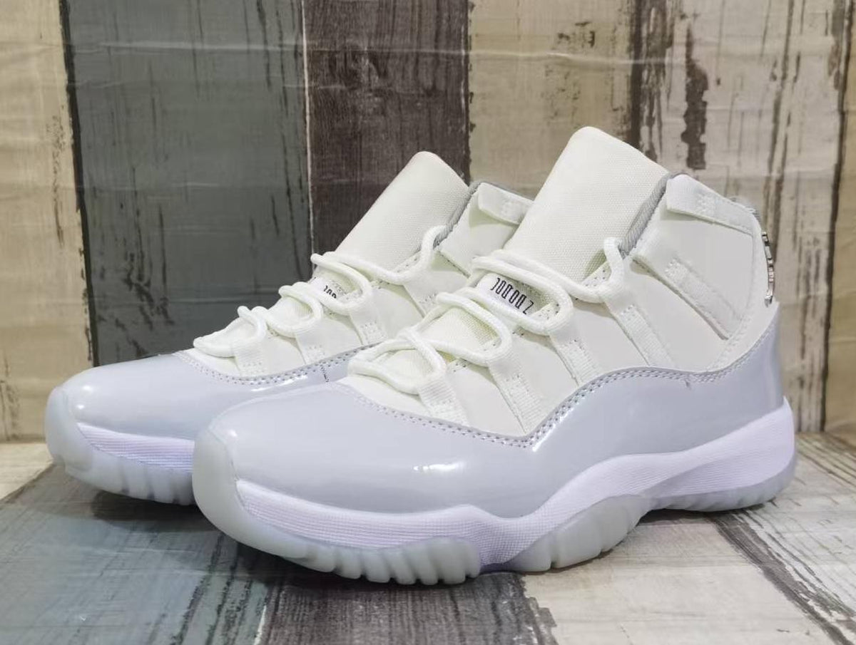 Air Jordan 11 Retro White / Light Grey