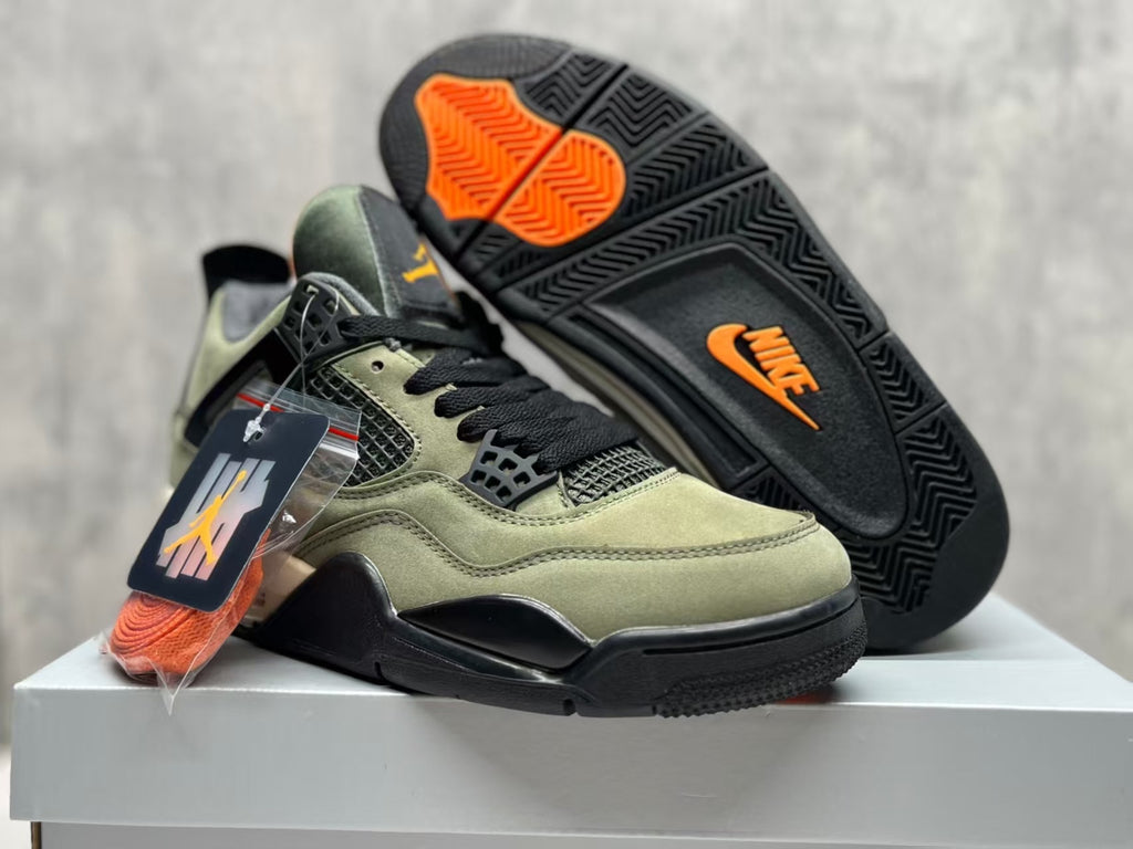 Air Jordan 4 Retro 'Silk Green' Olive / Black