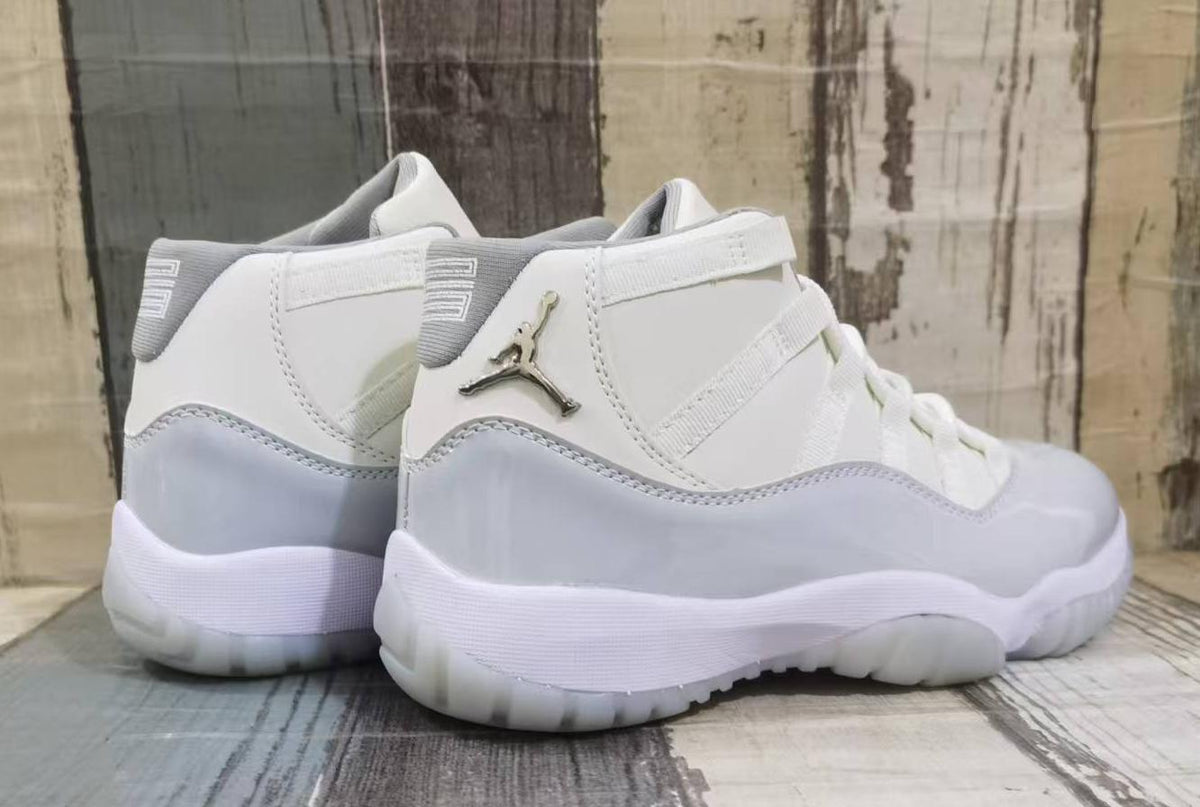 Air Jordan 11 Retro White / Light Grey