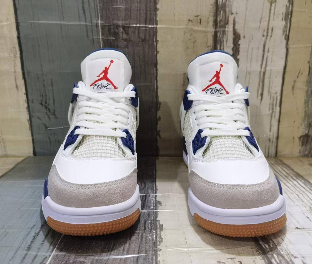 Air Jordan 4 Retro White / Navy / Grey